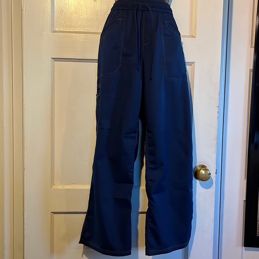 Dickies Scrub Petite Pants.